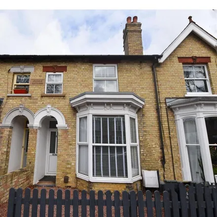 Rent this 3 bed townhouse on 37 Deacons Lane in Ely, CB7 4PS