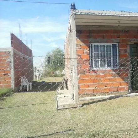 Buy this studio house on Santiago del Estero in Barrio San Mariano, 1980 Virrey Del Pino