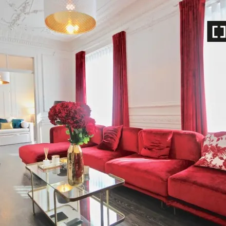 Rent this 3 bed apartment on Rua Soares dos Reis 24 in 1070-271 Lisbon, Portugal