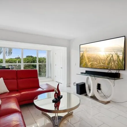 Image 1 - Homewood Boulevard, Rainbow Homes, Delray Beach, FL 33445, USA - Condo for rent