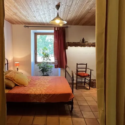 Rent this 3 bed house on 05200 Saint-Sauveur