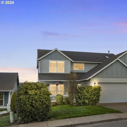 Buy this 4 bed house on 2819 Hoover Avenue Northwest in Salem, OR 97304