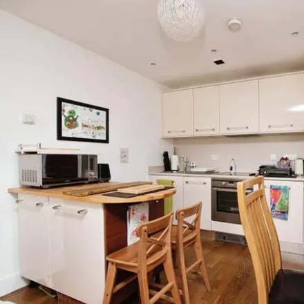 Image 3 - A4234, Cardiff, CF10 4JD, United Kingdom - Apartment for sale
