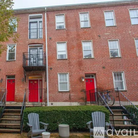 Rent this 1 bed condo on 1027 North 4th Street