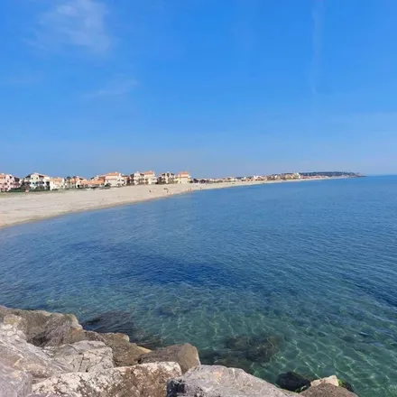 Rent this 2 bed apartment on 313 Lotissement Aphrodite Village in 11370 Leucate, France