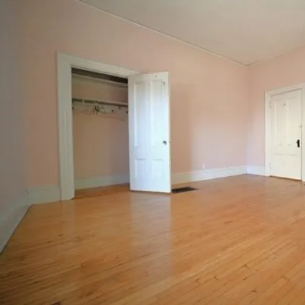 Image 7 - 84 Walker Street, Newton, MA 02460, USA - Apartment for rent