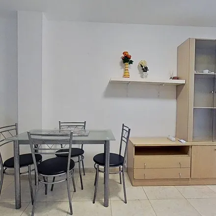 Image 5 - Estació d'Orpesa, Calle de Almazora, 12594 Orpesa / Oropesa del Mar, Spain - Apartment for rent