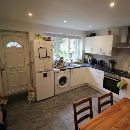 Rent this 3 bed townhouse on 11A Lace Street in Nottingham, NG7 2JT