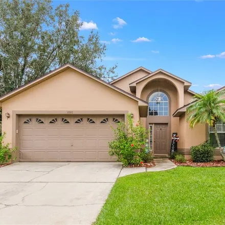 Buy this 3 bed house on 1001 Country Cove Court in Oviedo, FL 32766