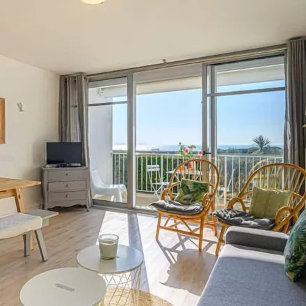 Image 3 - 56170 Quiberon, France - Apartment for rent