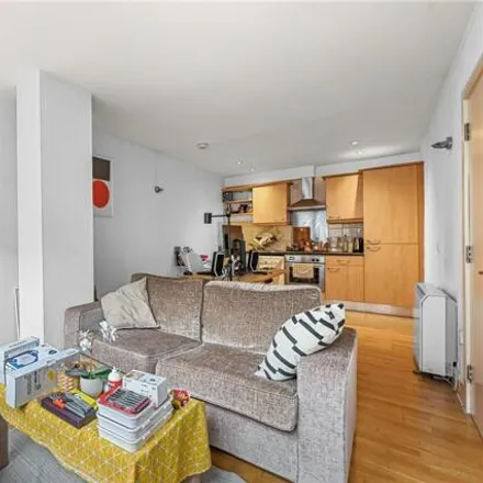 Buy this 1 bed apartment on 2 Artichoke Hill in St. George in the East, London