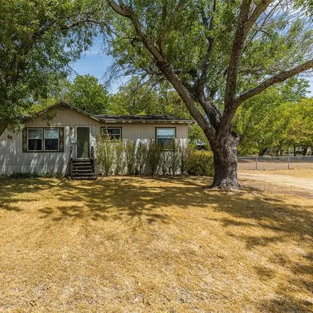 Buy this 3 bed house on 817 Mosley Drive in Bellmead, TX 76705