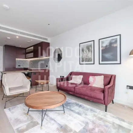 Image 5 - 136 Battersea Park Road, London, SW11 4LY, United Kingdom - Apartment for rent