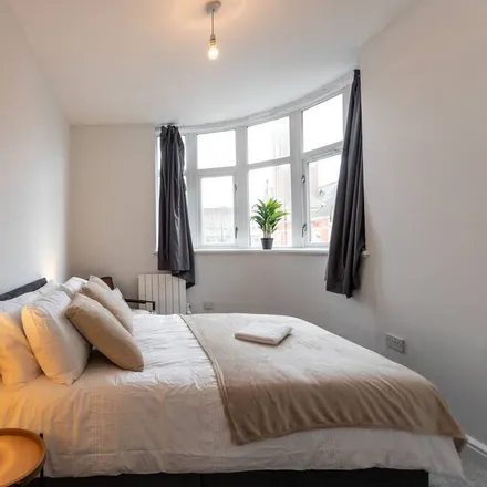 Rent this 2 bed apartment on Central Swindon South in SN1 5NF, United Kingdom