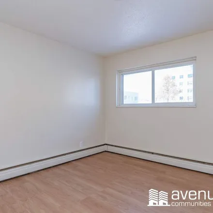 Image 6 - 8 Street East, Prince Albert, SK S6V 1G1, Canada - Apartment for rent