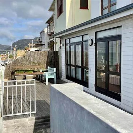 Rent this 3 bed apartment on Main Road in Muizenberg, Western Cape