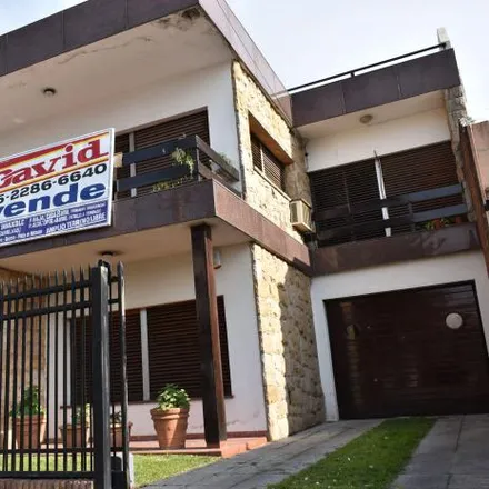 Buy this 3 bed house on Martín Fierro 4111 in Partido de La Matanza, 1753 Villa Luzuriaga