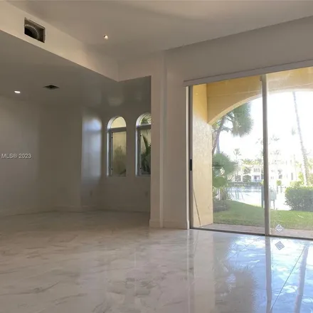 Rent this 3 bed apartment on 21032 Northeast 32nd Avenue in Aventura, Aventura