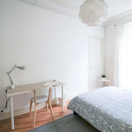 Rent this 5 bed room on 207 Rue du Faubourg Saint-Denis in 75010 Paris, France