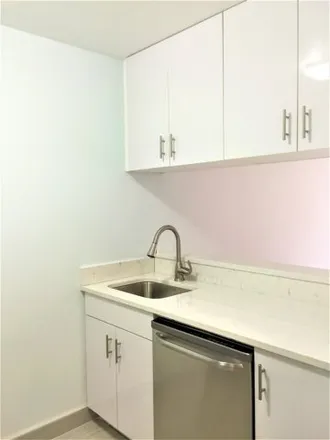Image 4 - 445 Fifth Ave Unit 18G, New York, 10016 - Condo for rent