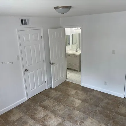 Image 6 - 10521 Southwest 157th Place, The Hammocks, Miami-Dade County, FL 33196, USA - Apartment for rent