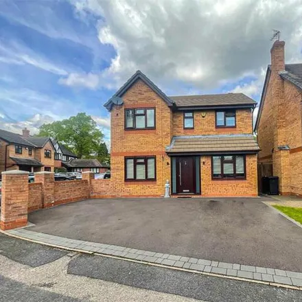 Buy this 4 bed house on 8 Knightswood Close in Sutton Coldfield, B75 6EA