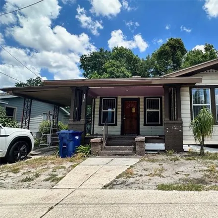 Buy this 3 bed house on 1048 East Lake Avenue in Arlington Heights, Tampa