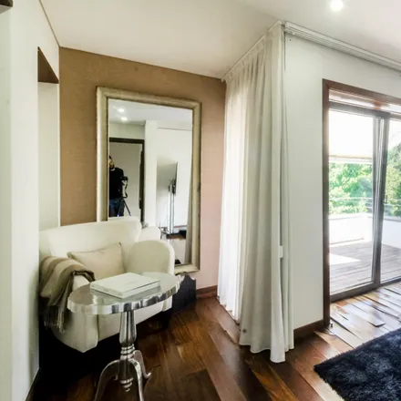Rent this 3 bed apartment on Rua de Soares de Passos in 4150-082 Porto, Portugal