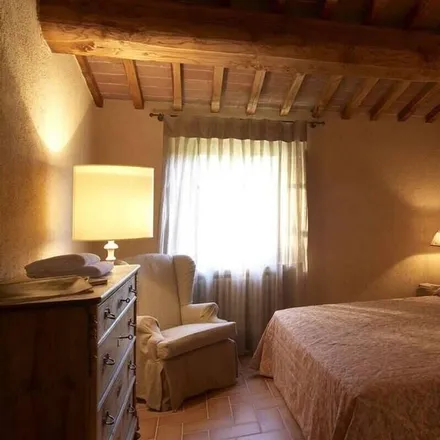 Rent this 2 bed house on 53011 Castellina in Chianti SI