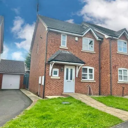 Buy this 3 bed duplex on Hawthorn View in Rhosllanerchrugog, LL14 2PQ