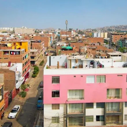 Buy this 3 bed apartment on Calle Los Apostoles in San Martín de Porres, Lima Metropolitan Area 15333