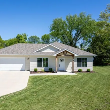 Buy this 3 bed house on 4958 North Creasy Springs Road in Boone County, MO 65202