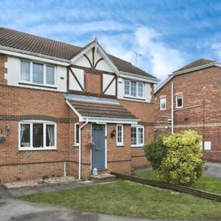 Buy this 2 bed duplex on Chatsworth Drive in Rossington, DN11 0FE