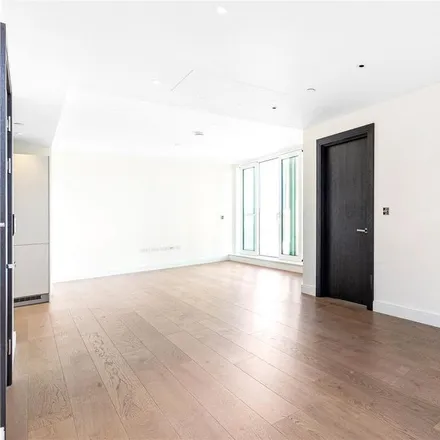 Image 5 - The Cascades, Sopwith Way, London, SW11 8NS, United Kingdom - Apartment for rent