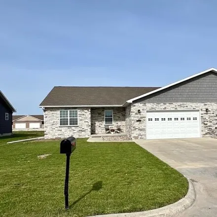 Buy this 5 bed house on 2889 North Lincoln Street in Kirksville, MO 63501