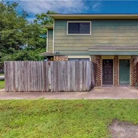 Rent this 2 bed house on W.E. Gibson Insurance in 2752 Longmire Drive, College Station