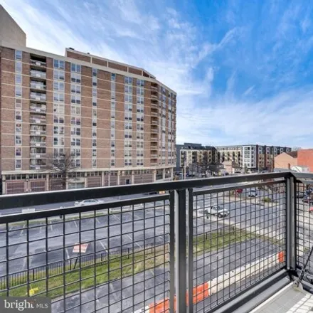 Image 9 - 8555 16th Street, Silver Spring, MD 20910, USA - Condo for sale