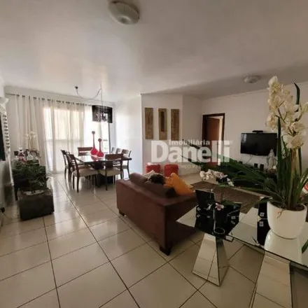 Rent this 4 bed apartment on Rua Quinze de Novembro in Centro, Taubaté - SP