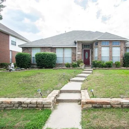 Rent this 3 bed house on 716 Cottonwood Bend Dr in Allen, Texas