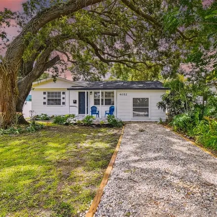 Image 1 - Thorn Howard Academy, 12th Avenue North, Saint Petersburg, FL 33710, USA - House for sale