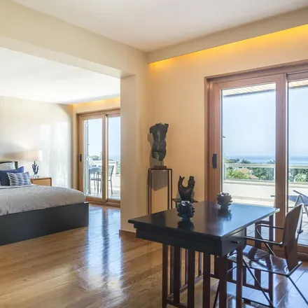 Rent this 3 bed apartment on Avenida de Portugal in 2765-200 Cascais, Portugal