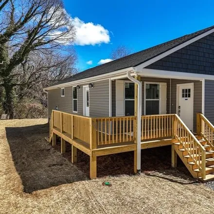 Buy this 3 bed house on Lower Edgewood Road in Enka, Asheville