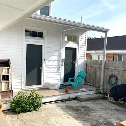 Image 7 - 2622 Lapeyrouse Street, New Orleans, LA 70119, USA - House for sale