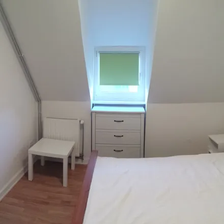 Rent this 1 bed apartment on Hoheluftchaussee 35 in 20253 Hamburg, Germany