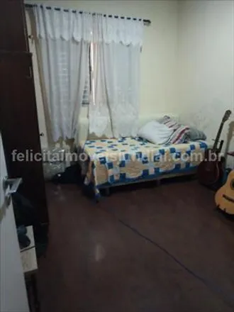 Buy this 2 bed house on Rua João Scabin in Vianelo, Jundiaí - SP