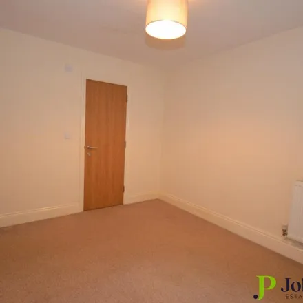 Image 5 - Cloister Mews, 4 Palmerston Road, Coventry, CV5 6FE, United Kingdom - Apartment for rent