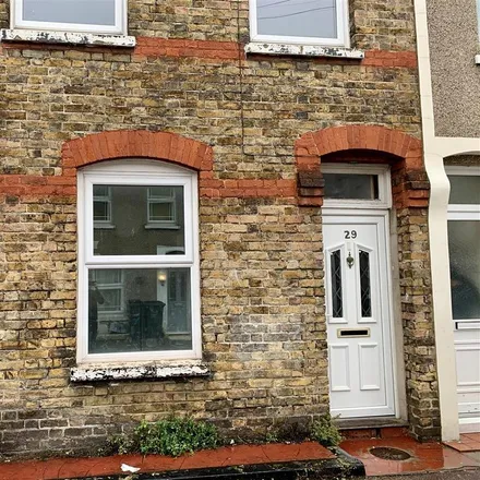 Rent this 2 bed townhouse on 19 Brockley Road in Cliftonville West, Margate