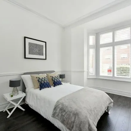 Image 3 - 18 Edith Grove, Lot's Village, London, SW10 0NL, United Kingdom - Apartment for rent