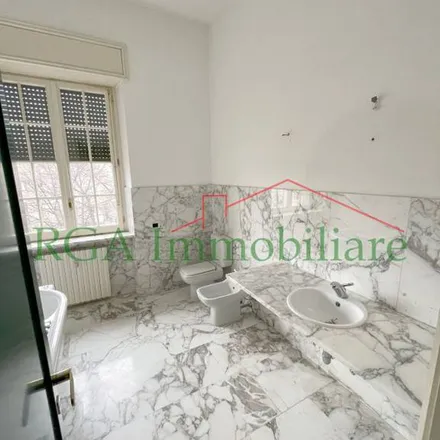 Image 8 - 10, Viale Roma, 24112 Bergamo BG, Italy - Apartment for rent