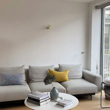 Rent this 2 bed apartment on Montreuil in Seine-Saint-Denis, France